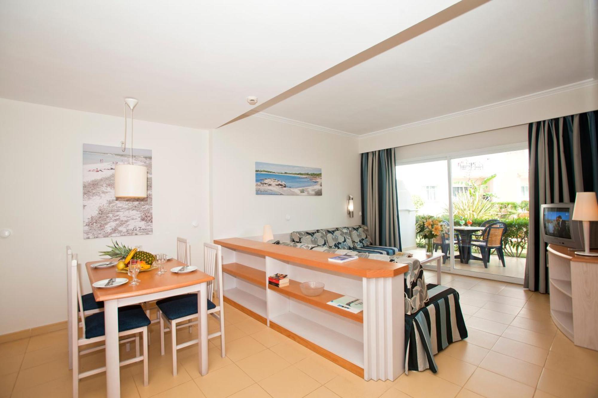 One-Bedroom Apartment Balcony