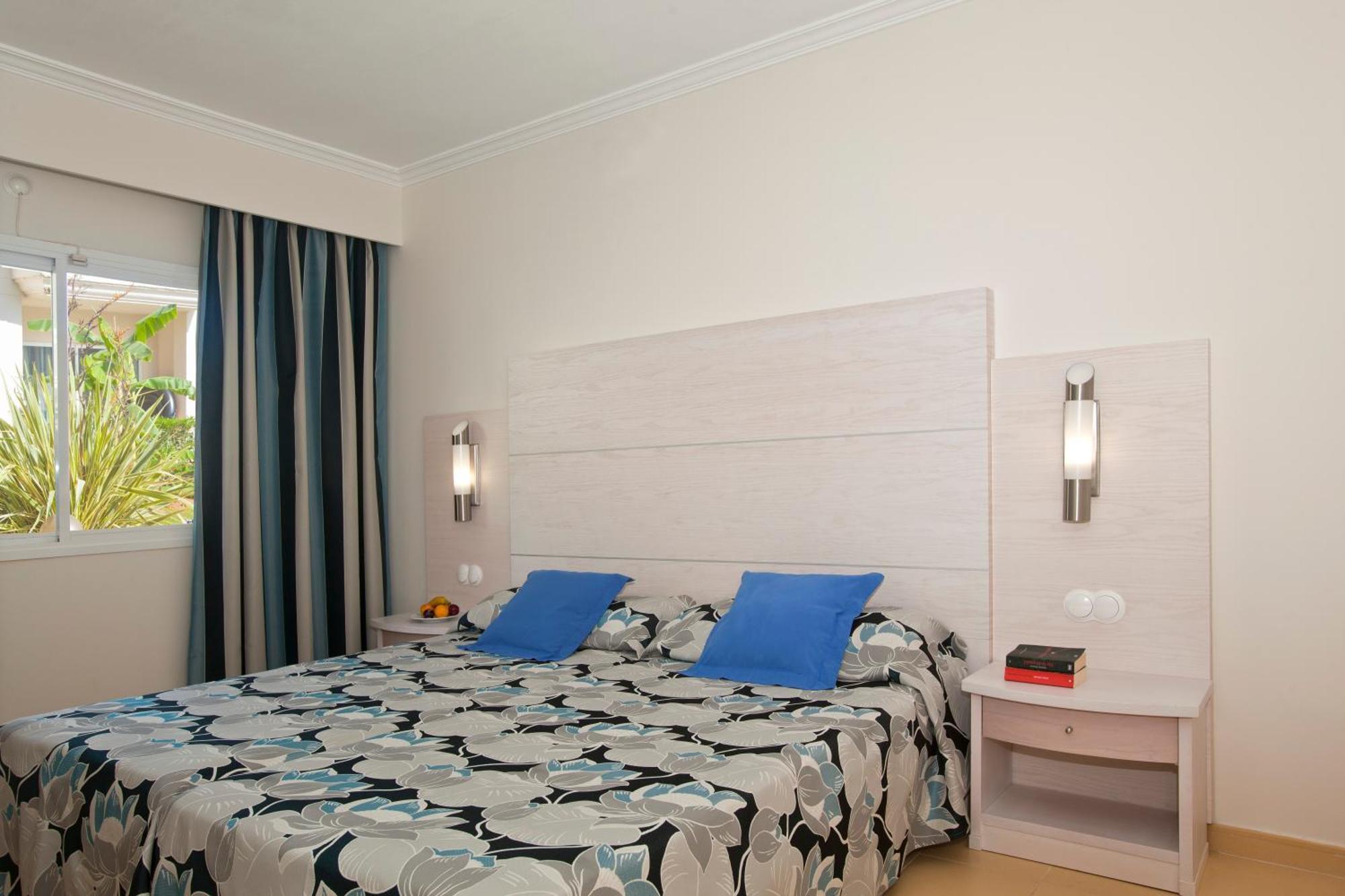 One-Bedroom Apartment Balcony